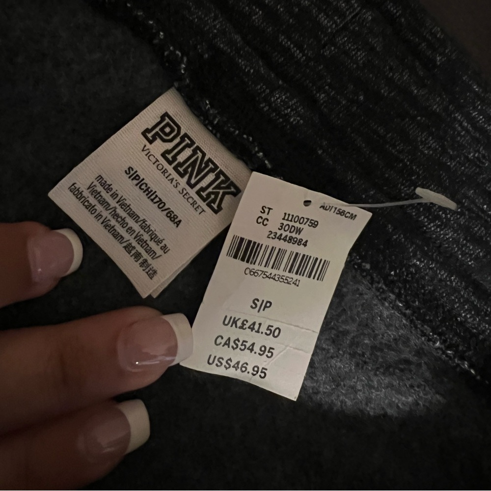 PINK VICTORIA SECRET JOGGERS